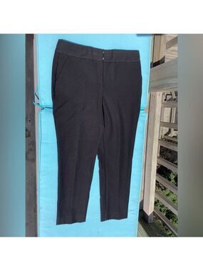Chico's Black Chinos Sleek Design